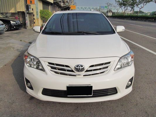 【高鐵汽車】2010 豐田ALTIS 白 照片2