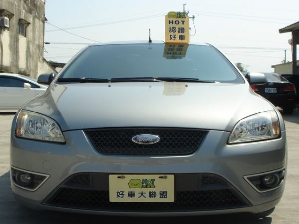 FORD  FOCUS 照片2