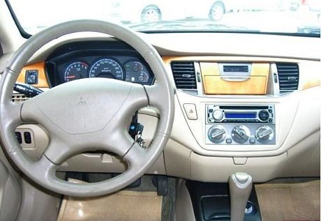 2007年 三菱  LANCER 中古車 照片3