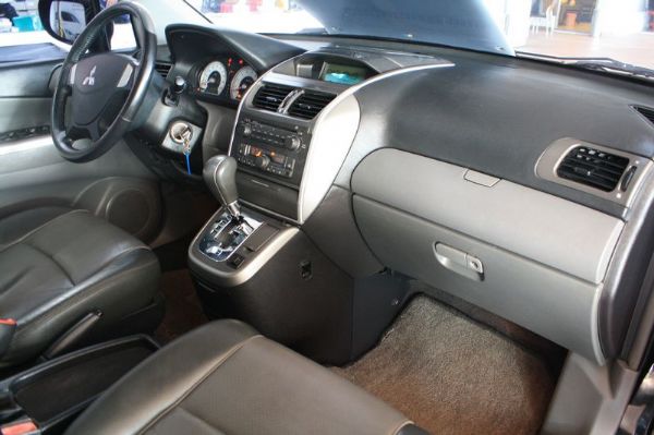 三菱 Mitsubishi Savrin 照片5
