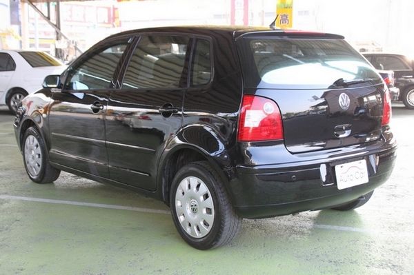 VW 福斯 Polo 黑1.4 照片7