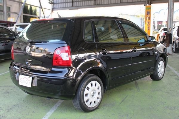 VW 福斯 Polo 黑1.4 照片8