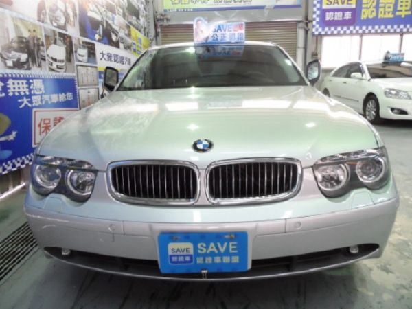 BMW 735i 照片2