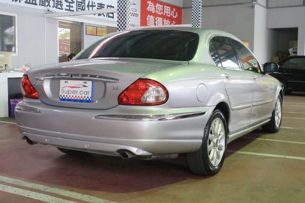 Jaguar 捷豹 X-Type 照片8