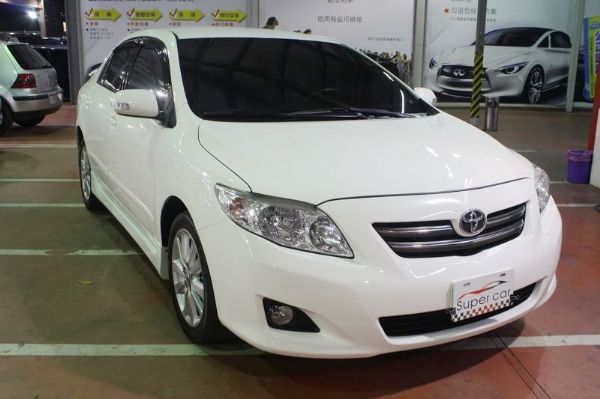 Toyota 豐田 Altis 照片2