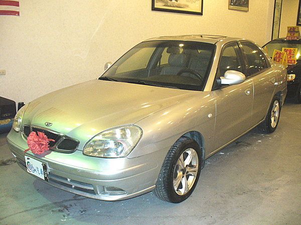 00年Daewoo/大宇NUBIRA 照片1