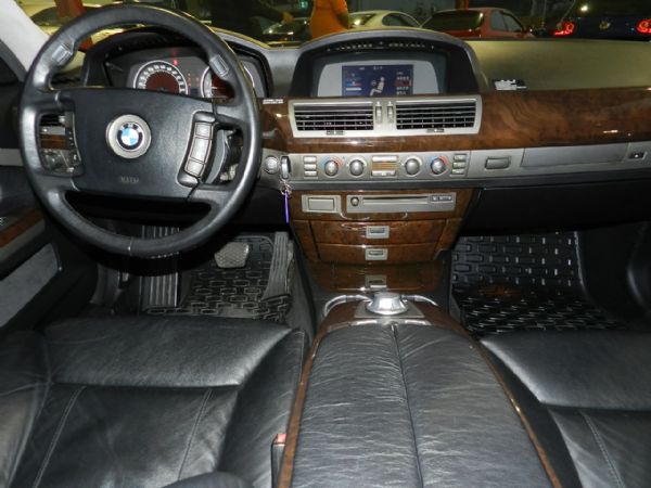 BMW 寶馬 735LI 黑 3.6 照片9