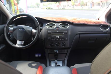 Ford 福特 Focus 2.0  照片2