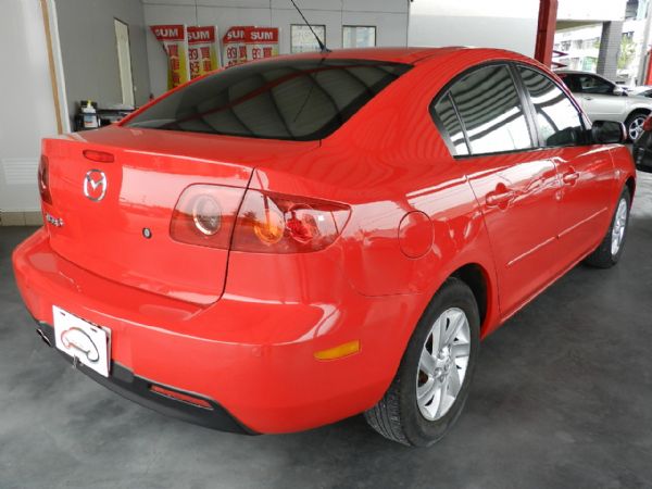 2004年 Mazda 馬自達 3 照片9