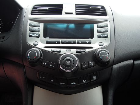 2008年Honda 本田 Accord 照片6