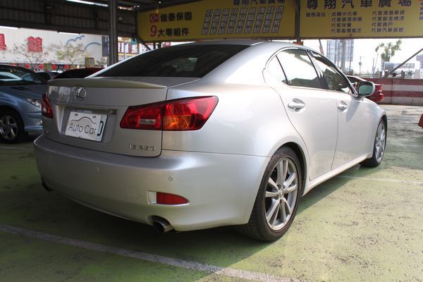 Lexus 凌志IS250 2.5 銀 照片8