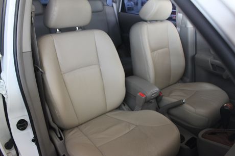 Hyundai 現代 Tucson汽油  照片4