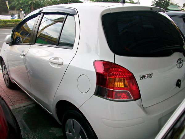 2011年TOYOTA YARIS  照片5