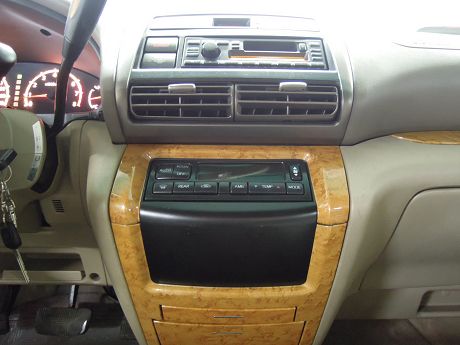 2005年Nissan 日產 Seren 照片7
