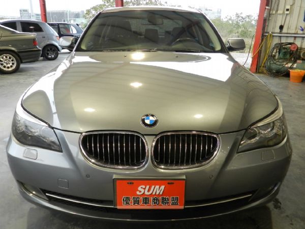 2007年 BMW 523I 灰 照片1