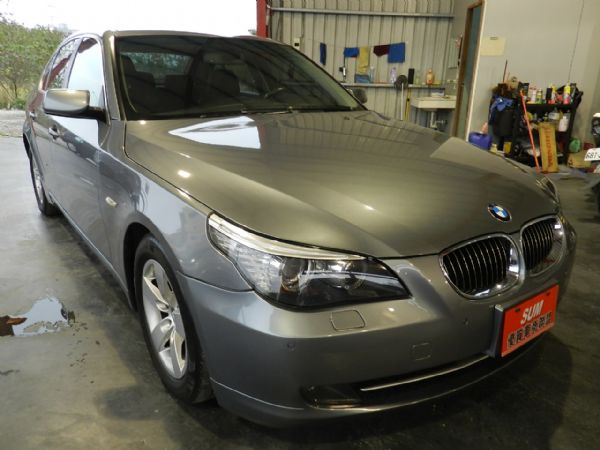 2007年 BMW 523I 灰 照片2