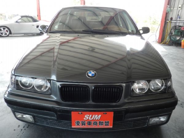 1997年 BMW 318 灰 1.9 照片1
