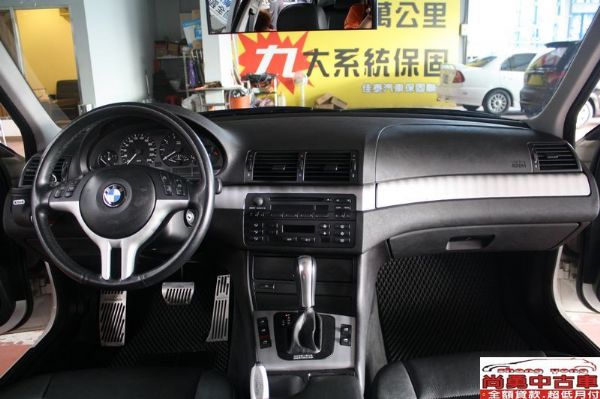 2004年 BMW 318 白 2.0 照片3