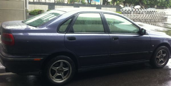 Volvo S40 1997年 照片2