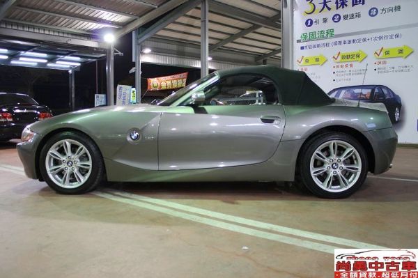 2003年 BMW Z4 3.0 灰 照片7