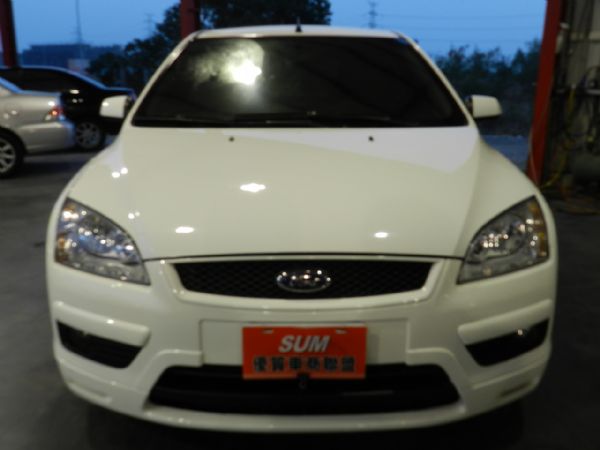 2006年 Ford  Focus 5D 照片1