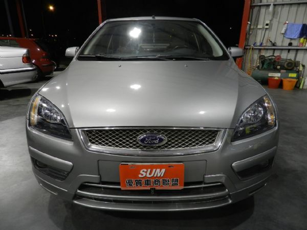 2005 Ford  Focus 1.8 照片1