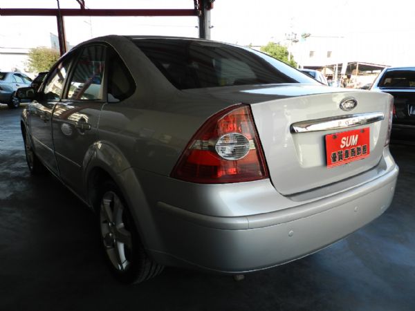 2005 Ford  Focus 1.8 照片8