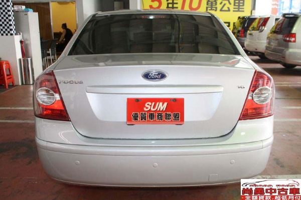 2005 Ford  Focus 1.8 照片7