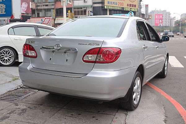 2005年 豐田 ALTIS 小改款 照片3