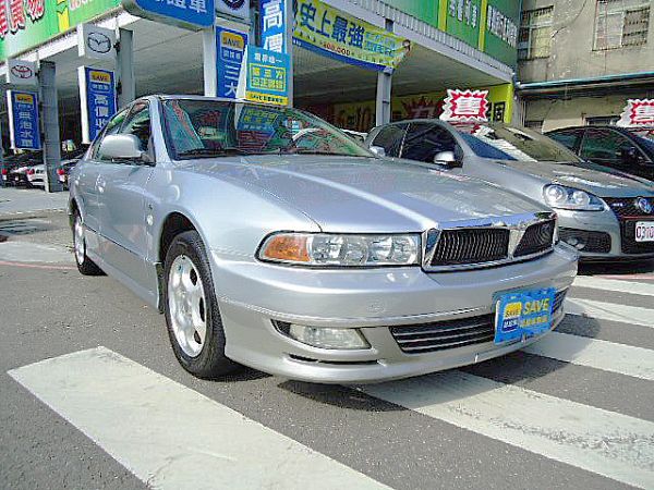 2003年 三菱 Galant 2.0 照片2