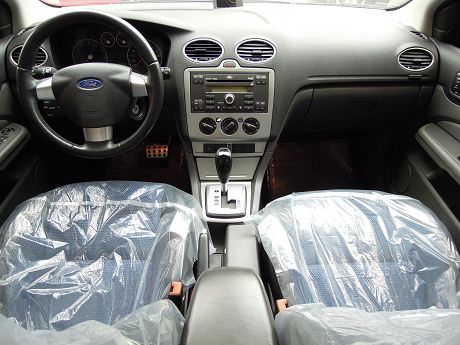 2007年 福特 Focus 2.0 照片2