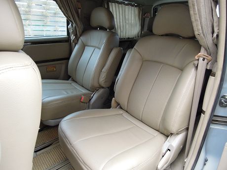 2003年 Nissan Serena 照片4