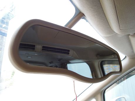 2003年 Nissan Serena 照片9