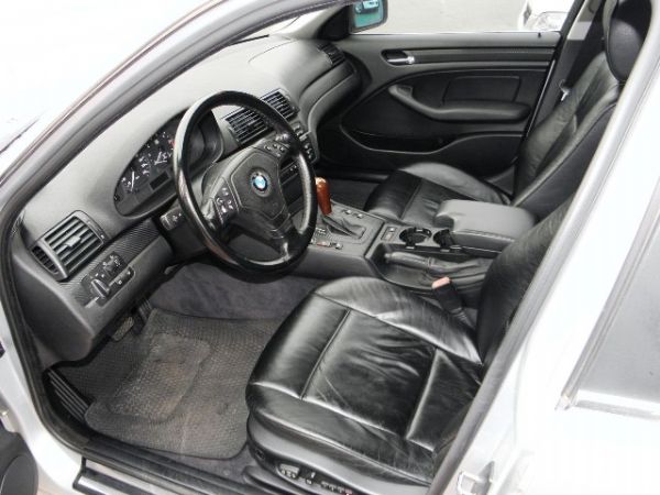 BMW 寶馬 320i 銀 2.0 20 照片6