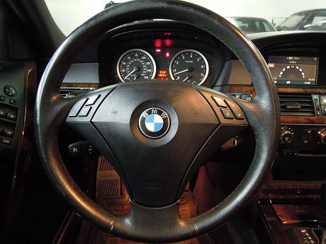 2005年BMW5系列 530 照片6