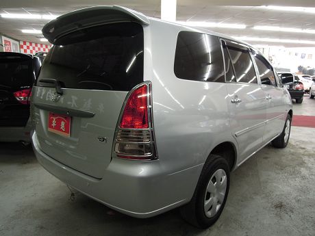 2008年Toyota豐田 Innova 照片10