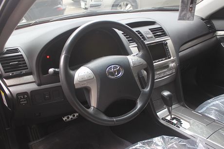 Toyota豐田 Camry  照片2