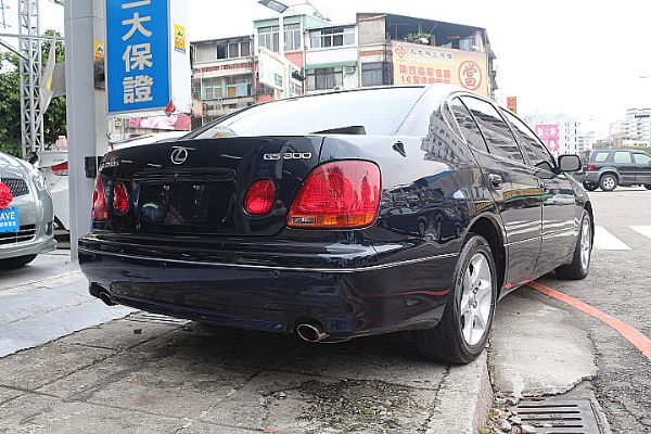 2002年 凌志 GS300 小改款 照片3