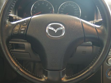 2005年Mazda 馬自達 6 照片5