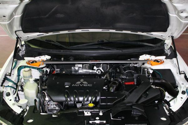 Mitsubishi 三菱 Fortis 照片7
