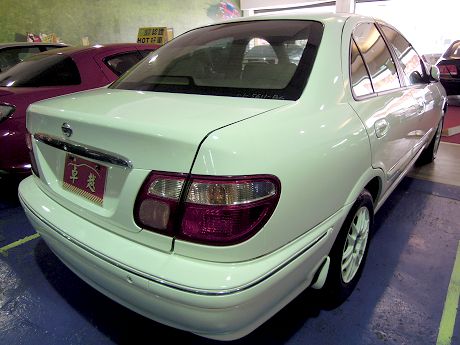 2002年Nissan日產Sentra 照片10