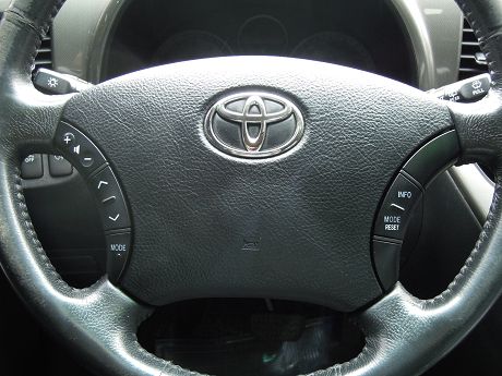 2006年Toyota豐田 Wish 照片7