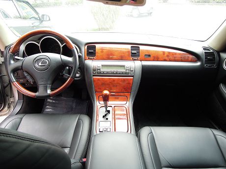 2003 Lexus 凌志 SC 430 照片2