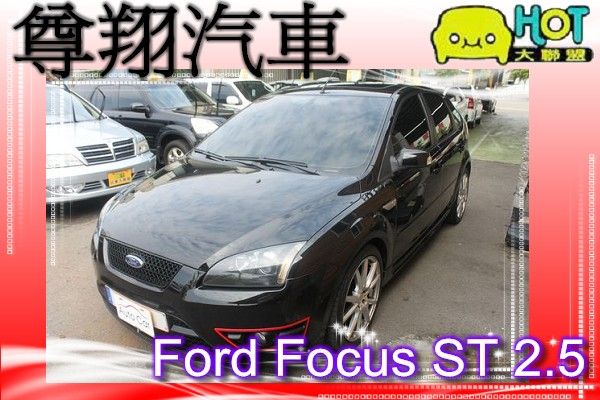福特 Focus ST 照片1