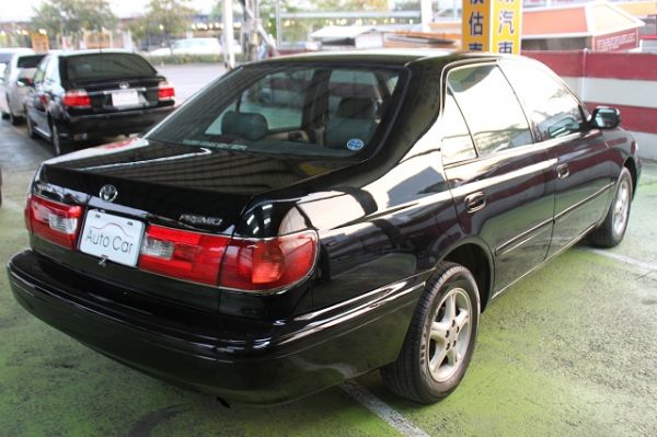 Toyota豐田 Premio 照片6