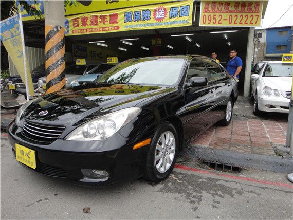 2004年 Lexus ES330 照片2