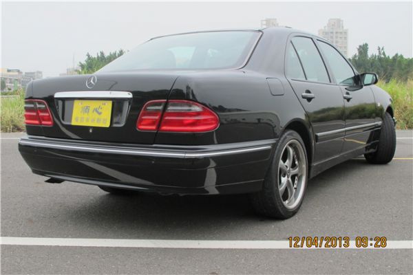 1998年 Benz E240  照片4