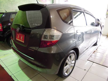 2010年Honda 本田 FIT 照片10