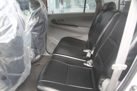 Toyota豐田 Innova  照片8