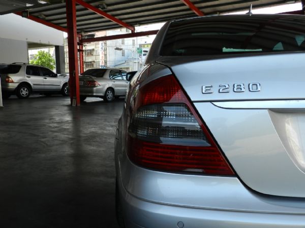 2007年 Benz 賓士  E280  照片7